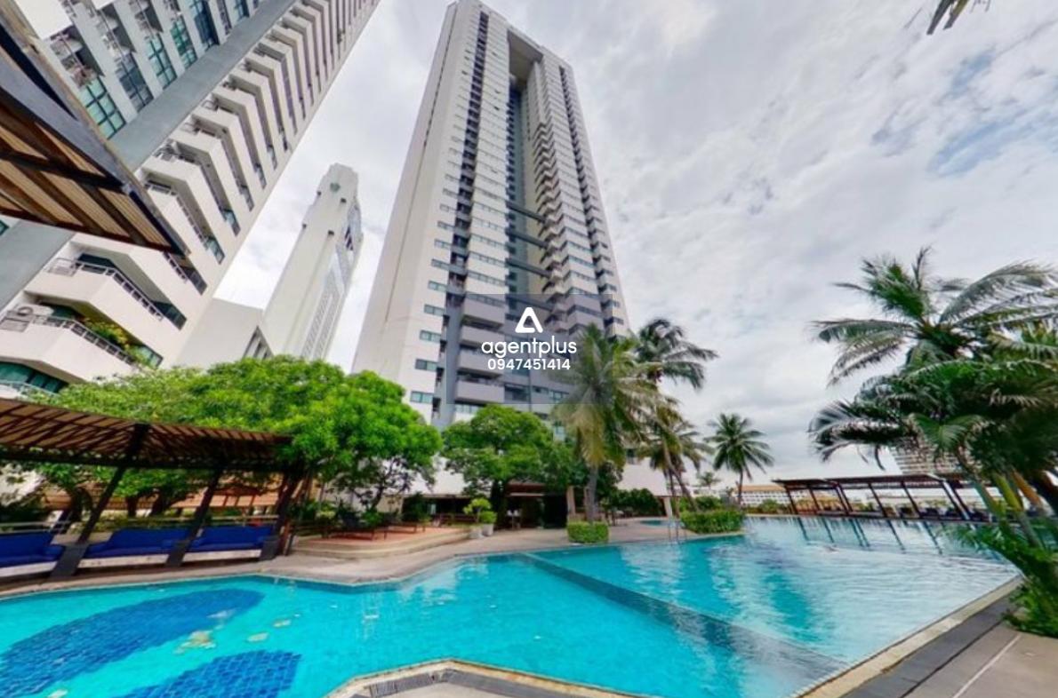 ขายคอนโด สาธรการ์เด้นท์ 1 ห้องนอน 1 ห้องน้ำ พร้อมห้องโถง 1 ห้อง ถนนนราธิวาสราชนครินทร์ รายล้อมไปด้วยสิ่งอำนวยความสะดวกหลายแห่ง