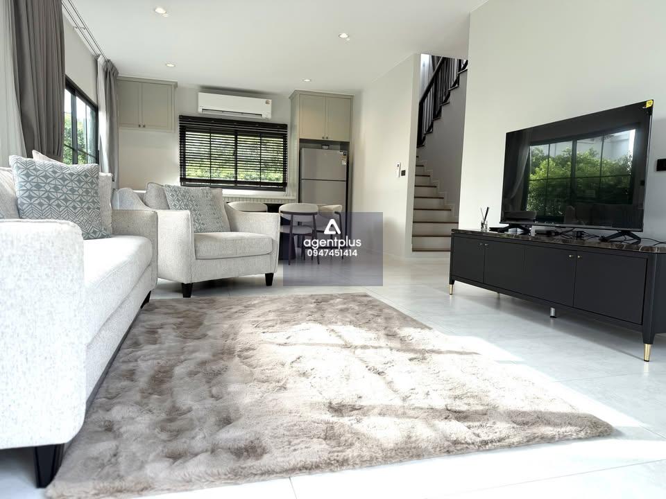 ให้เช่าบ้านเดี่ยว 2 ชั้น เศรษฐสิริ บางนา กม.10 กรุงเทพฯ ใกล้คลับเฮ้าส์ 