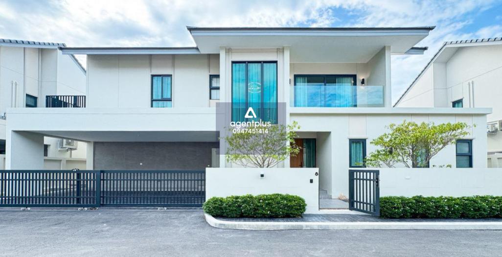 ขาย บ้านเดี่ยวสไตล์โมเดิร์น ตกแต่งครบใจกลางพัทยา พร้อมอยู่