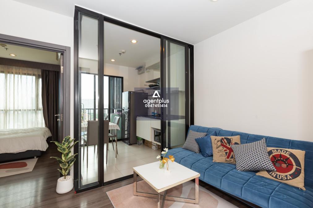 คอนโดสวย พร้อมอยู่ ใกล้รถไฟฟ้า BTS — The Base Park West