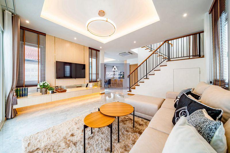 ขายบ้านวิลล่า ทำเลดี ใกล้ทะเล