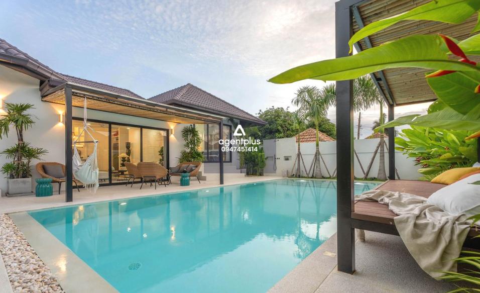 Best Deal! พูลวิลลาหรู Designer Villa, 5 นอน 5 น้ำ, ซื้อในนามบริษัท 14.9 ลบ. ถนนทุ่งกลม-ตาลหมัน, พัทยา