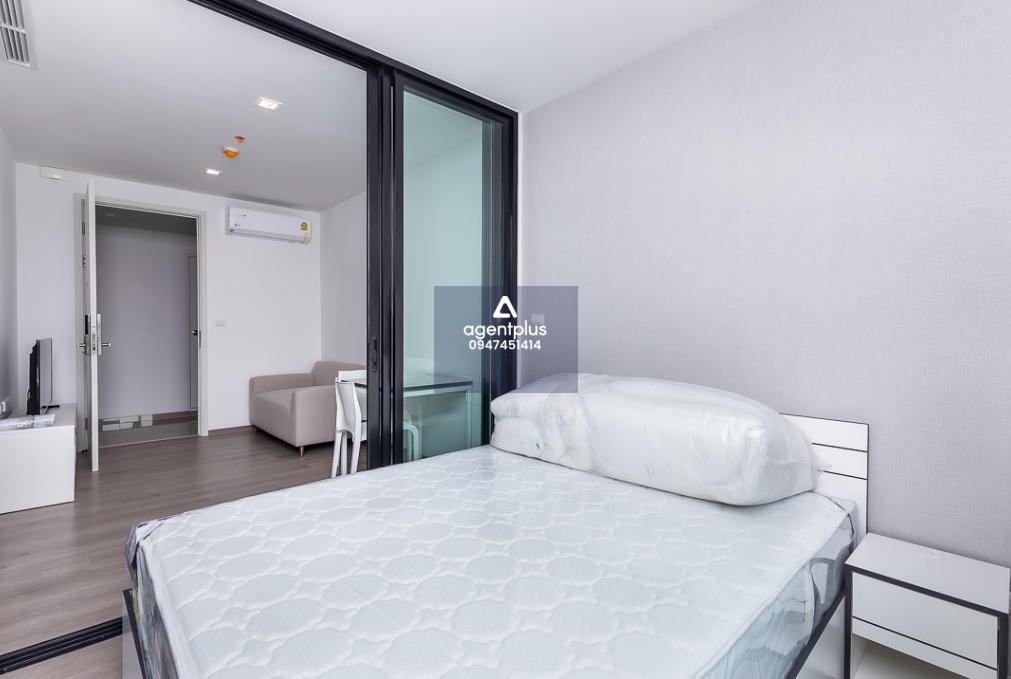 คอนโดทำเลทอง  เดอะ เบส เพชรเกษม ใกล้ MRT เพียงไม่กี่ก้าว พร้อมอยู่ ราคาพิเศษ!