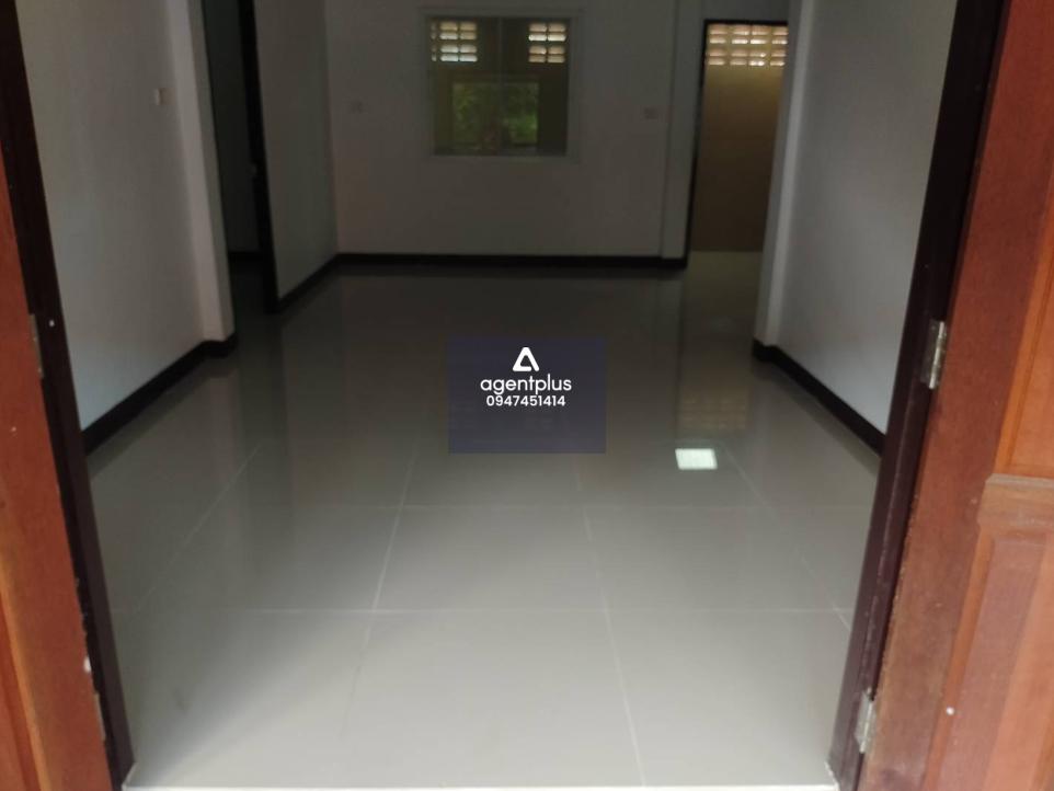 ทาวน์เฮ้าส์ชั้นเดียว การคมนาคมสะดวกสบาย สาธารณูปโภคครบ โครงการภู่มณีเฮ้าส์ บ้านฉาง ซอยประชุมนิมิตร 1 ถนนสุขุมวิท (ทล.3)