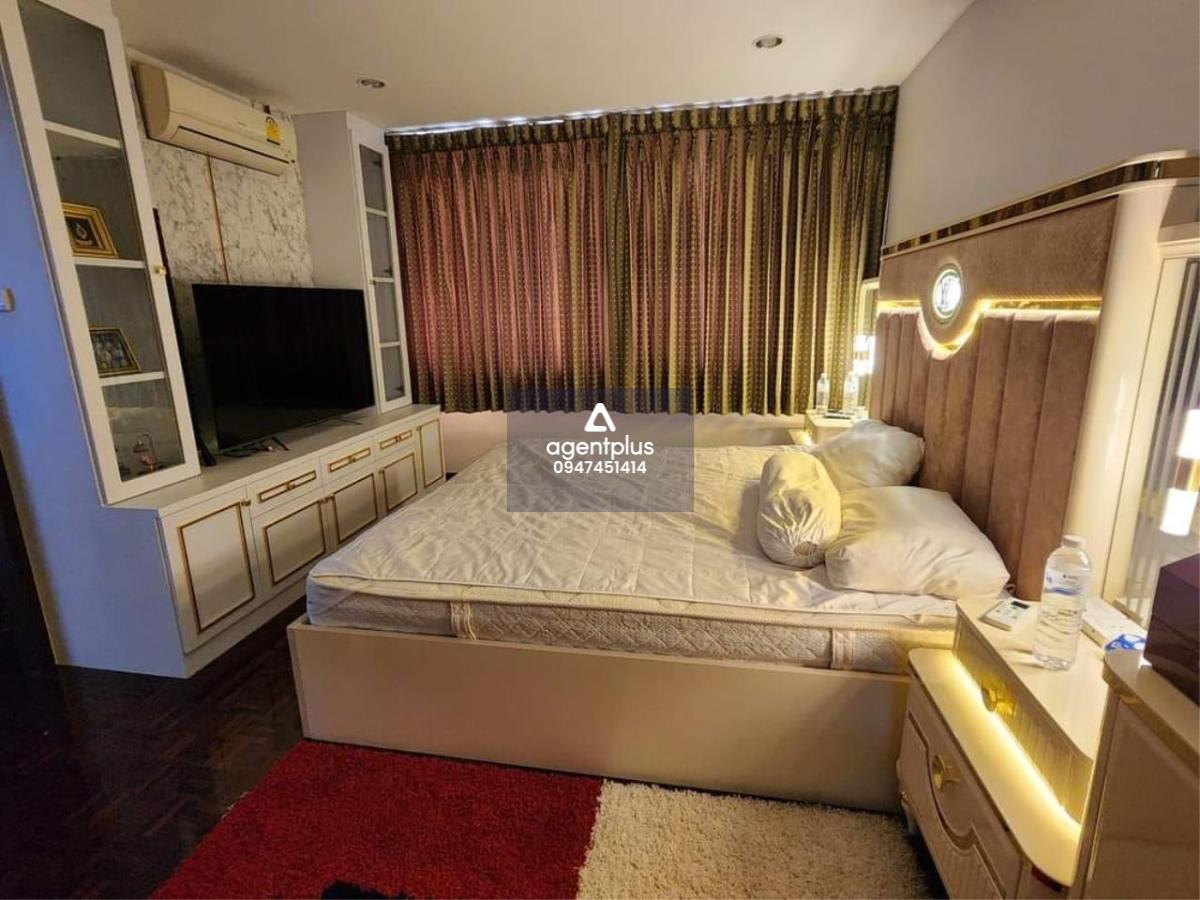 ว่างให้เช่า เพนท์เฮาส์สไตล์โมเดิร์นในจอมเทียน ปัญชเรคอนโด พัทยา