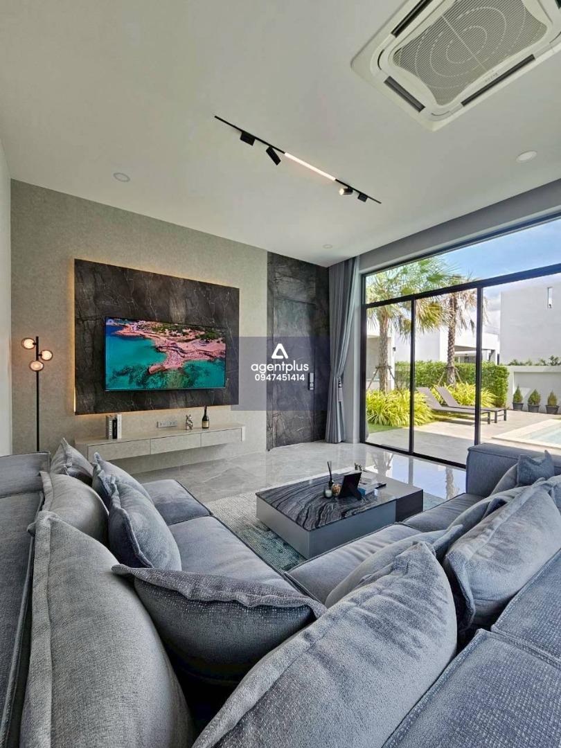 พูลวิลล่าหรู โมเดิลลักซูรี่ 2 ชั้น – Sugar Palm Pool Villa ห้วยใหญ่