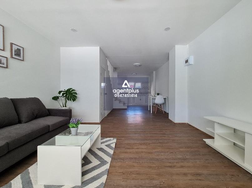 ทาวน์เฮ้าส์ 2 ชั้น ทำเลดี การคมนาคมสะดวก