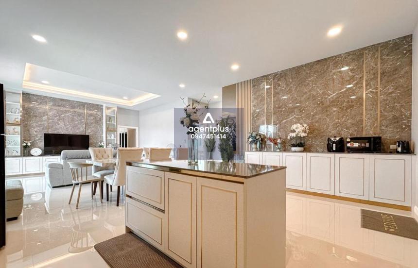 บ้านพูลวิลล่า การ์เดน วิลล์ 7 พร้อมเฟอร์นิเจอร์และเครื่องใช้ไฟฟ้า วิวสระว่ายน้ำ สวนหย่อมส่วนตัว รวมถึงสิ่งอำนวยความสะดวกสามารถเลี้ยงสัตว์ได้ ทำเลเงียบสงบ เหมาะแก่การพักผ่อน