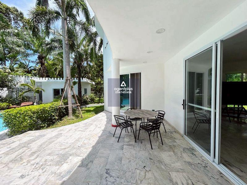 *พูลวิลล่าหรู 8 ห้องนอน พร้อมสวนขนาดใหญ่ หนองปลาไหล ชลบุรี