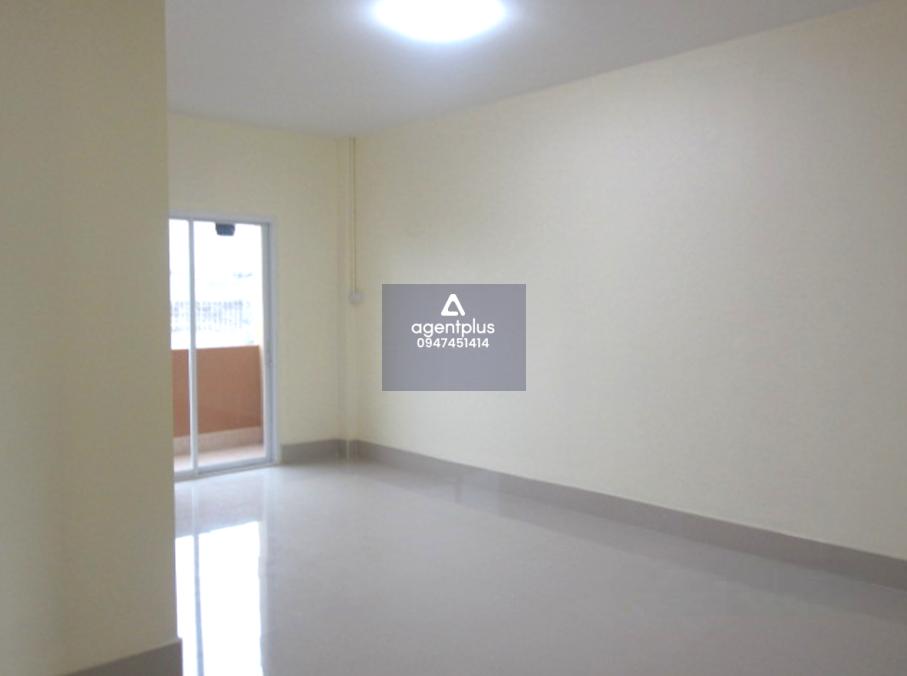 ขายอาคารพาณิชย์ หาดใหญ่ อาคารพาณิชย์ 3 ชั้น ทำเลดีในแหล่งชุมชน การคมนาคมสะดวก สาธารณูปโภคครบ เหมาะสำหรับอยู่อาศัยหรือทำการค้า