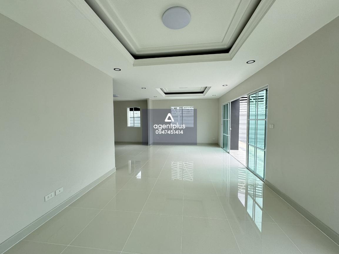 ขายบ้านเดี่ยว 2 ชั้น ทำเลดี พร้อมเข้าอยู่ ใกล้เมือง เดินทางสะดวก บ้านขนาดพอดีสำหรับครอบครัว ขนาดกะทัดรัด แต่ครบทุกฟังก์ชัน