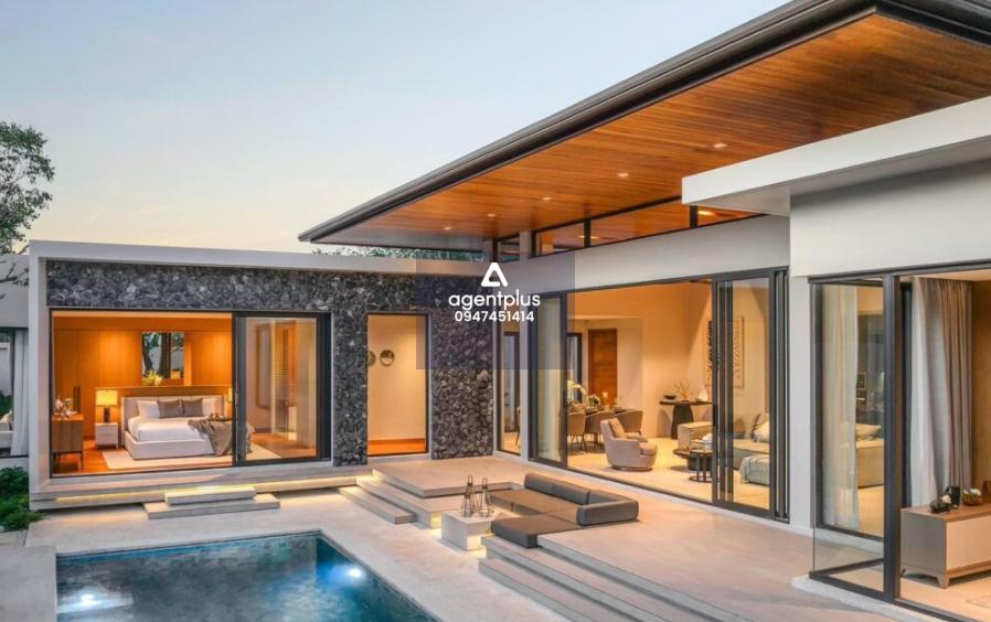 ขายพูลวิลล่าหรูสไตล์โมเดิร์นที่ประกอบด้วยความสงบงามตามธรรมชาติ และดีไซน์สุดหรู บรรยากาศส่วนตัว ทำเลดี