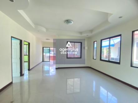 บ้านสิริชนาภัทร์ – บรรยากาศเงียบสงบ ปลอดภัย อยู่สบาย บรรยากาศร่มรื่น เข้าออกง่าย