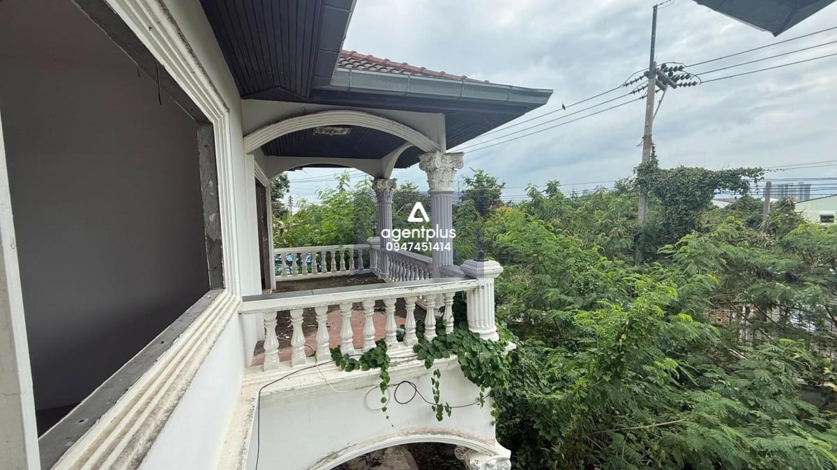 *ขายบ้านสำหรับรีโนเวท ใกล้โรงเรียน พัทยา