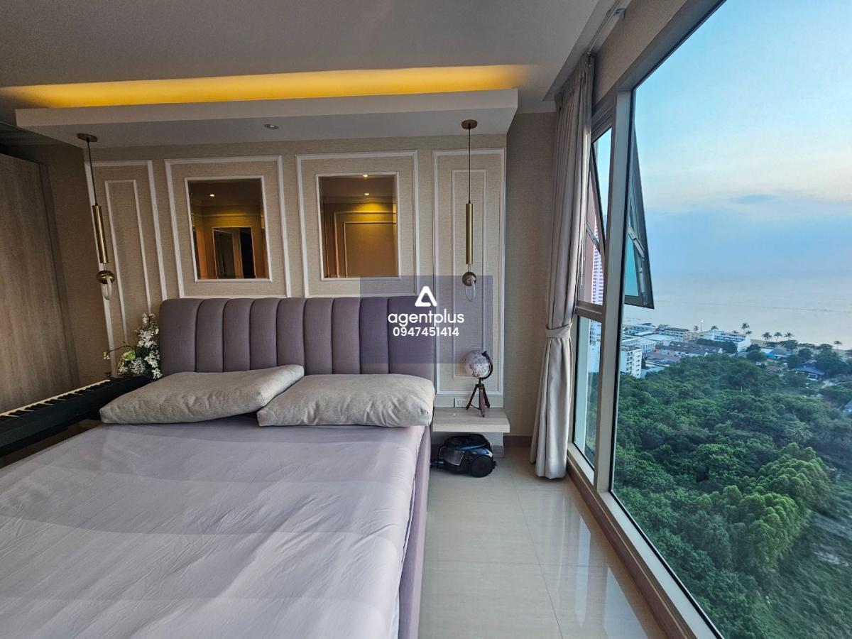 ขาย  The Riviera Jomtien, Pattaya  คอนโดราคาพิเศษ วิวทะเล ห้องพร้อมเข้าอยู่ 