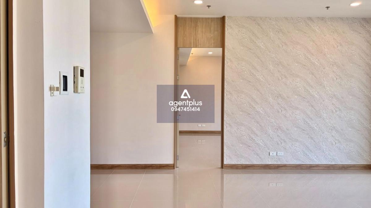 ขายห้องคอนโดวิวทะเลเมืองพัทยา เดอะ โคฟ พัทยา