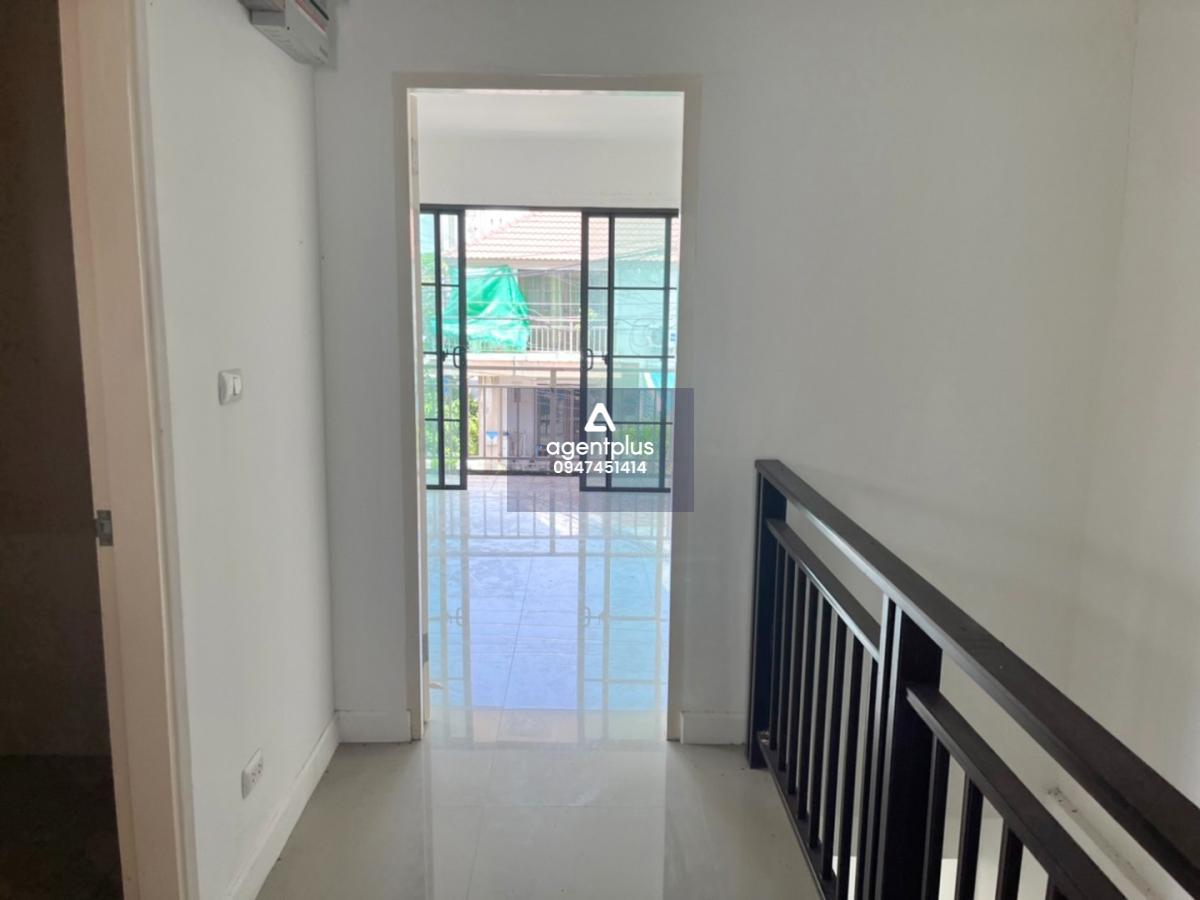 ทาวน์เฮ้าส์ โครงการเอโทล บาหลี บีช ฉะเชิงเทรา ทาวน์เฮ้าส์ 2 ชั้น ทำเลดีอยู่ติดเขตลาดกระบัง กรุงเทพฯ การคมนาคมสะดวก สาธารณูปโภคครบ