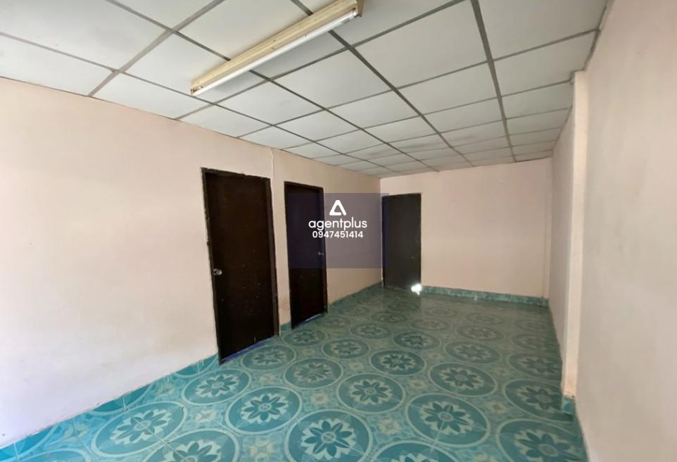 ทาวน์เฮ้าส์ โครงการเกาะหวาย เมืองระยอง ถนนทางหลวงชนบท รย.5037 สารธารณูปโภคครบครัน