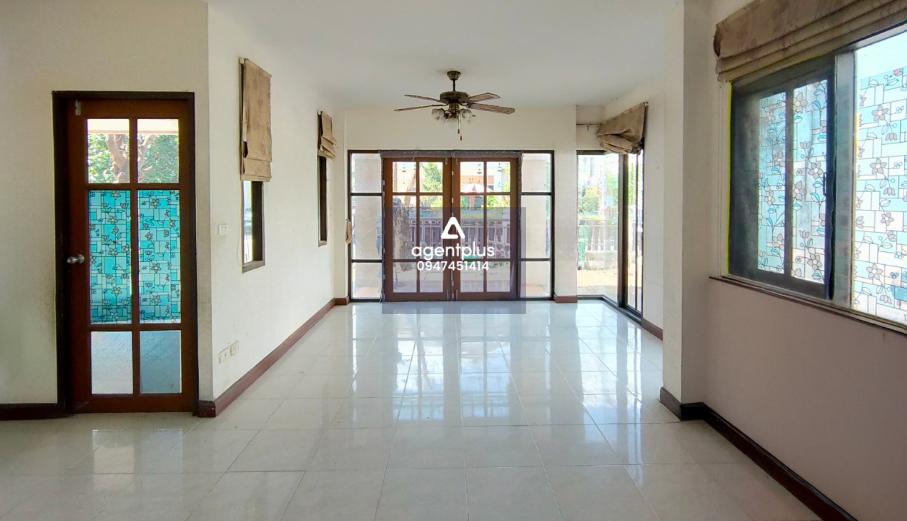 ขาย บ้านเดี่ยว โครงการลิฟวิ่ง นารา รามคำแหง-สุวรรณภูมิ