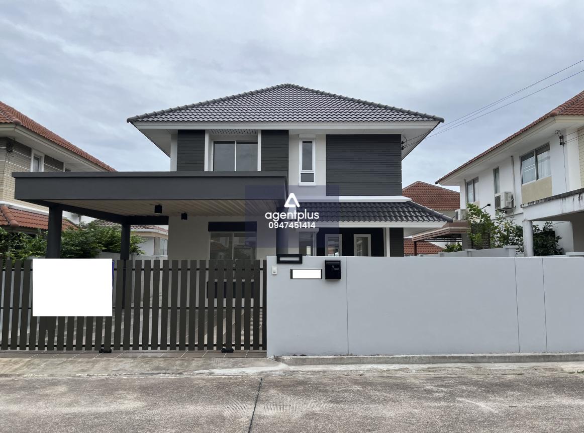 ขายบ้านเดี่ยว 2 ชั้น กลางสวนโรงโป๊ะ ชลบุรี ปรับปรุงใหม่ บ้านเดี่ยว 2 ชั้น ห่างจากถนนสายโรงโป๊ะ-เขาไม้แก้ว ประมาณ 2 กม. ทำเลดีอยู่บริเวณแหล่งชุมชน