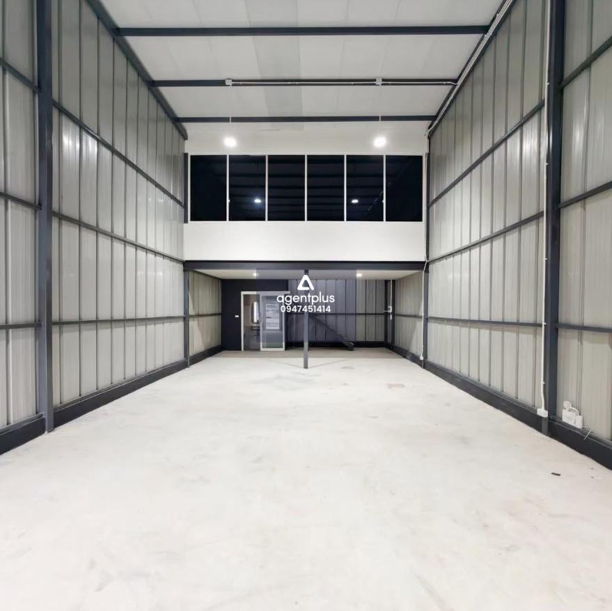 โกดังพร้อมออฟฟิศ พัฒนาการ – ศรีนครินทร์ ให้เช่า