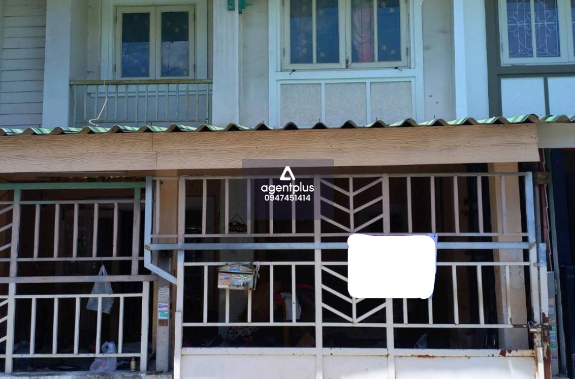 ขายทาวน์เฮ้าส์ 2 ชั้น หมู่บ้านพฤกษา 13 ถนนโยธาธิการคูคต-คลองหลวง 3 ห้องนอน 2 ห้องน้ำ จอดรถได้ 1 คัน ใกล้สิ่งอำนวยความสะดวกมากมาย
