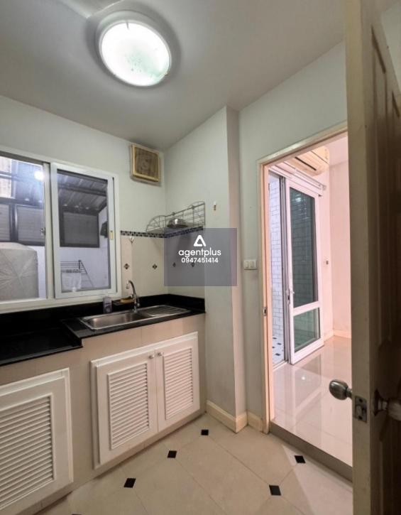 ขายด่วน โฮมออฟฟิศ หมู่บ้าน บิสทาวน์ พระราม3-สุขสวัสดิ์ 4 ชั้น