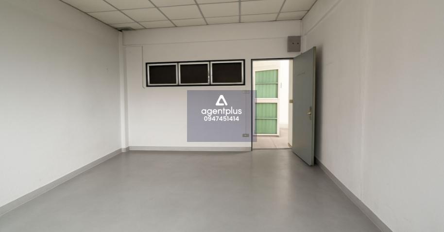 ขาย คอนโดมิเนียม โครงการเคหะแจ้งวัฒนะ ทำเลดี เดินทางสะดวกสบาย สามารถเข้า-ออกได้จากถนนแจ้งวัฒนะและถนนวิภาวดีรังสิต