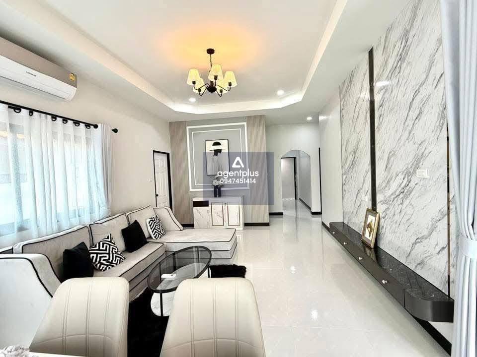 บ้านแฝด หมู่บ้าน รวิพร ซิตี้โฮม 3 ห้องนอน เฟอร์ครบ พร้อมอยู่ 3.59 ล้านบาท