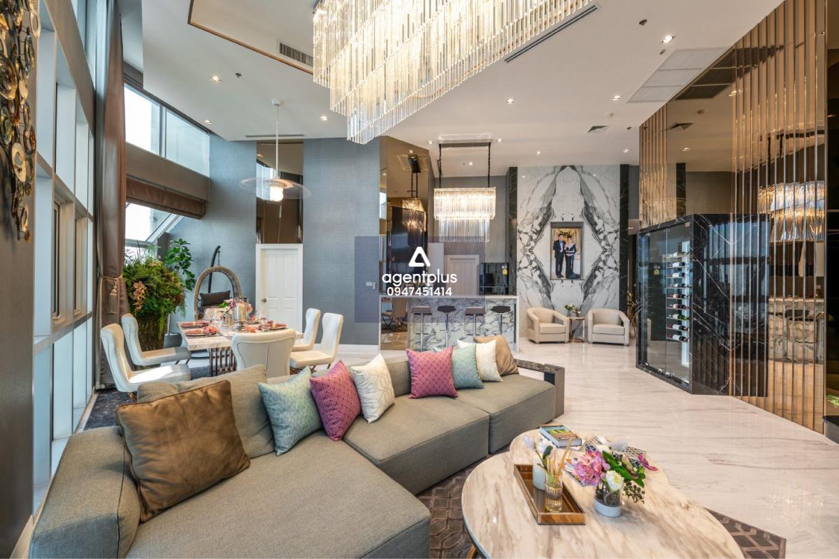 ขายเพนเฮ้าท์ LUXURY PENTHOUSE  Belle Grand พระราม 9