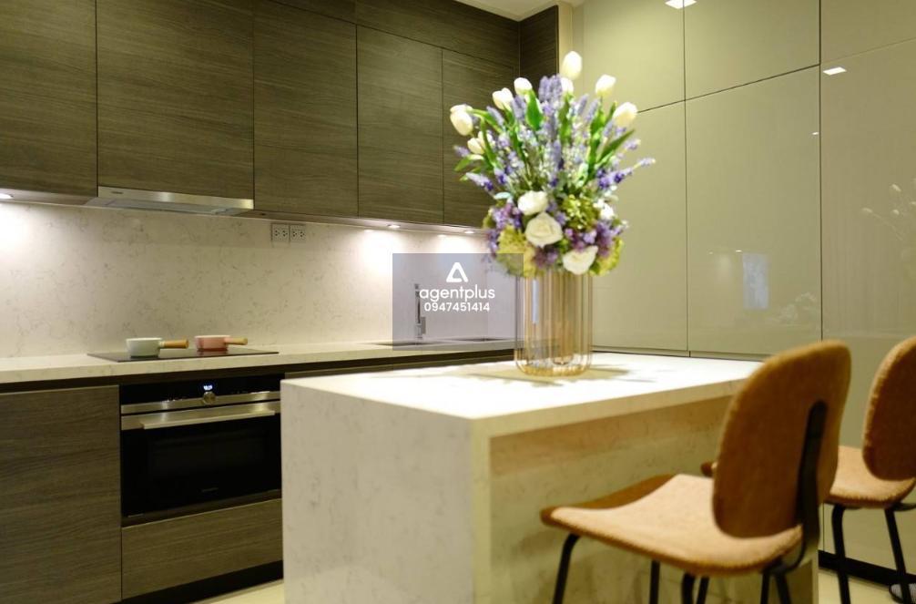 คอนโดพร้อมอยู่ ดิ เอส อโศก ใจกลางสุขุมวิท ใกล้ BTS อโศก และ MRT สุขุมวิท