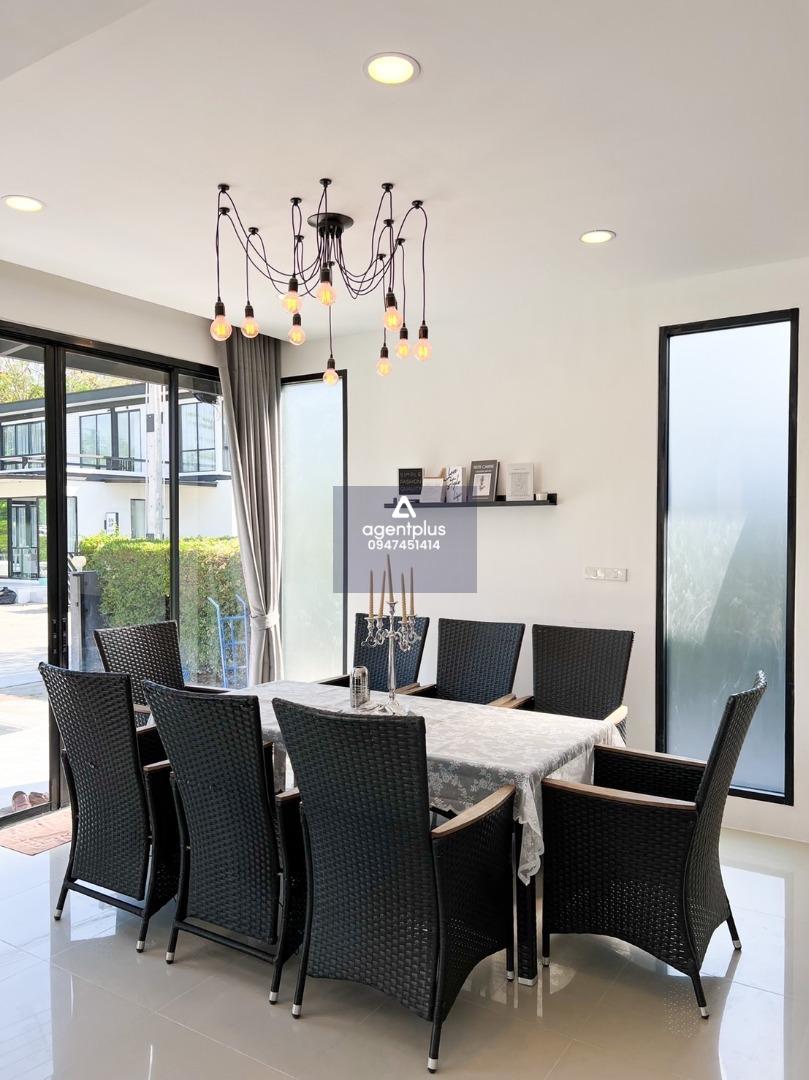 บ้านเพื่อการลงทุน ขายพร้อมสัญญาเช่า บ้านพูลวิลล่าราคาพิเศษ พร้อมทำธุกิจ ทำเล ห้วยใหญ่ พัทยา