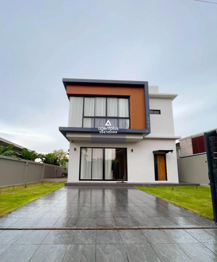 ขายบ้านเดี่ยว 3 ชั้นพร้อมสระว่ายน้ำ ห้วยใหญ่ พัทยา