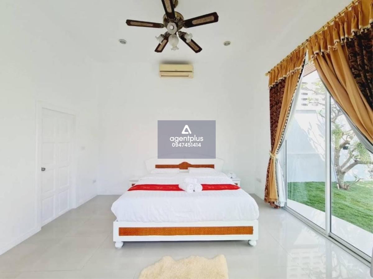 ขายพูลวิลล่าพร้อมสระว่ายน้ำขนาดใหญ่  สามารถเช่าพูลวิลล่า ซอยเขาตาโล พัทยา