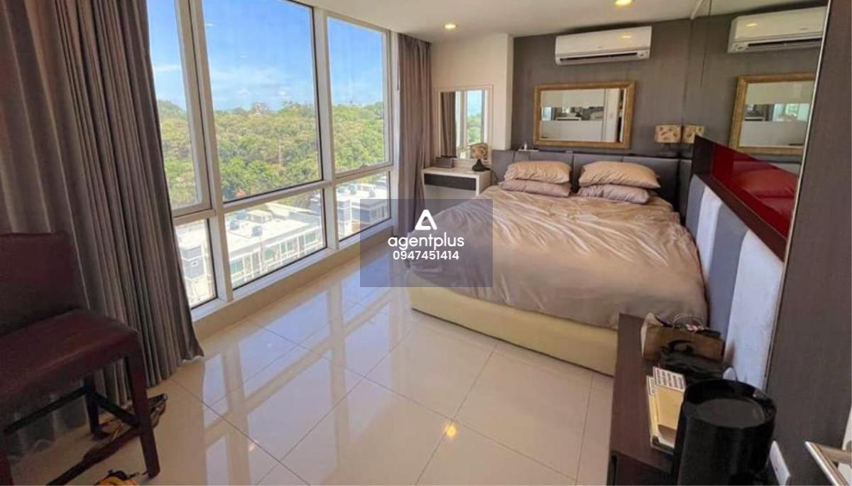 This hilltop condominium is for sale and it comes at the price of 2,950,000฿. 1 Bedroom & 1 Bathroom 47 square meters floor area size Fully furnished & fitted. Ready to move in. Company ownership Condo features: Great balcony view of the sea, the city and