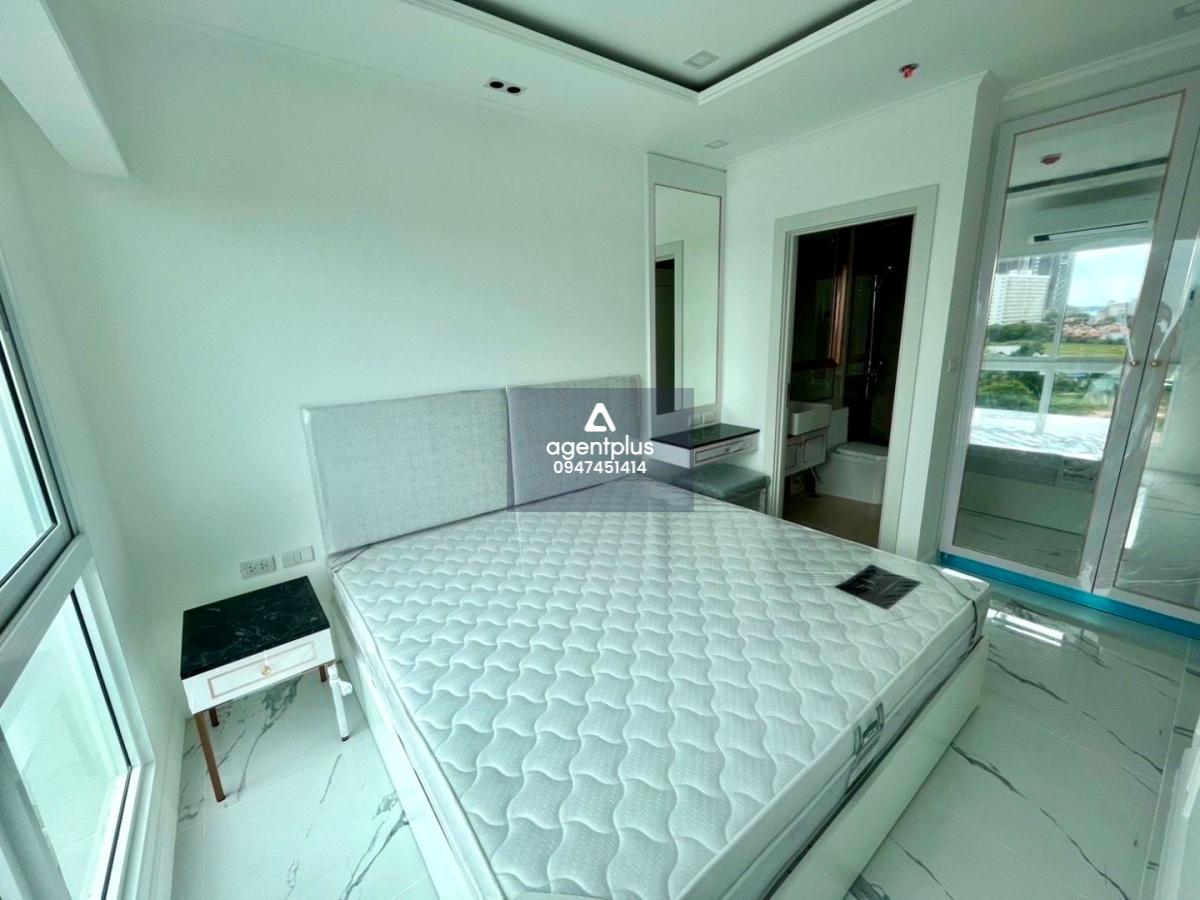 ขาย  เช่า คอนโดชื่อต่างชาติ ห้องพร้อมเข้าอยู่ The Empire Tower พัทยา