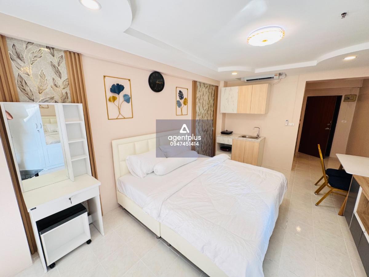  คอนโดริมหาด วิวทะเลจอมเทียน  รีโนเวทใหม่ทั้งห้อง พร้อมเข้าอยู่หรือปล่อยเช่าได้ทันที