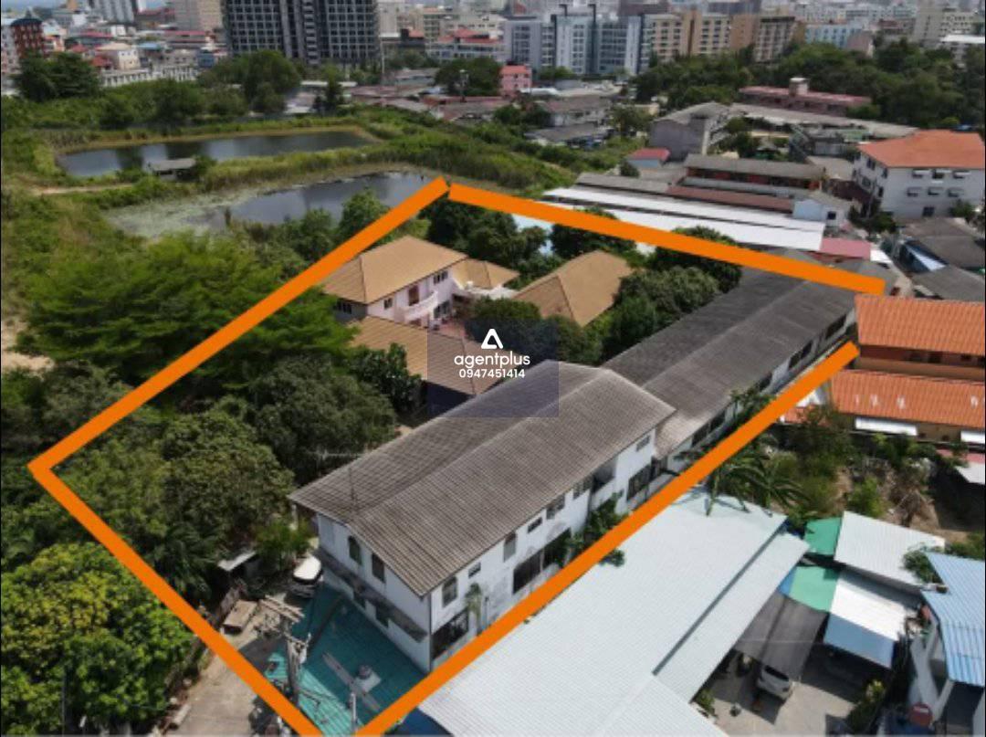 #ขายที่ดินซอยทัพพระยาพร้อมสิ่งปลูกสร้าง 2ไร่34ตารางวา