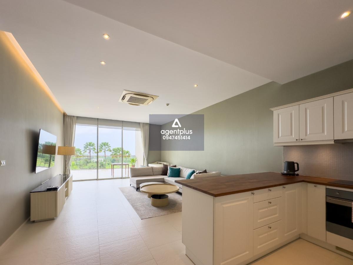 ขาย/เช่า คอนโดหรู ห้องใหญ่ เฉพาะที่บางเสร่เท่านั้น เฟอร์นิเจอร์ครบ บางเสร่ ไฮท์ พัทยา