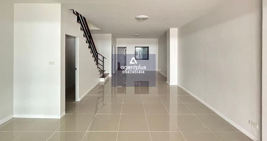 ขาย บ้าน หมู่บ้านเดอะเพอร์เฟค ดีเวล แสนสุข ใกล้แหล่งอำนวยความสะดวกมากมาย 