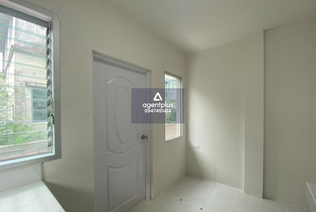 ขายบ้านเดี่ยว 2 ชั้น ทำเลดีเยี่ยม ติดถนนลาดกระบัง ชลลดา สุวรรณภูมิ ปรับปรุงใหม่