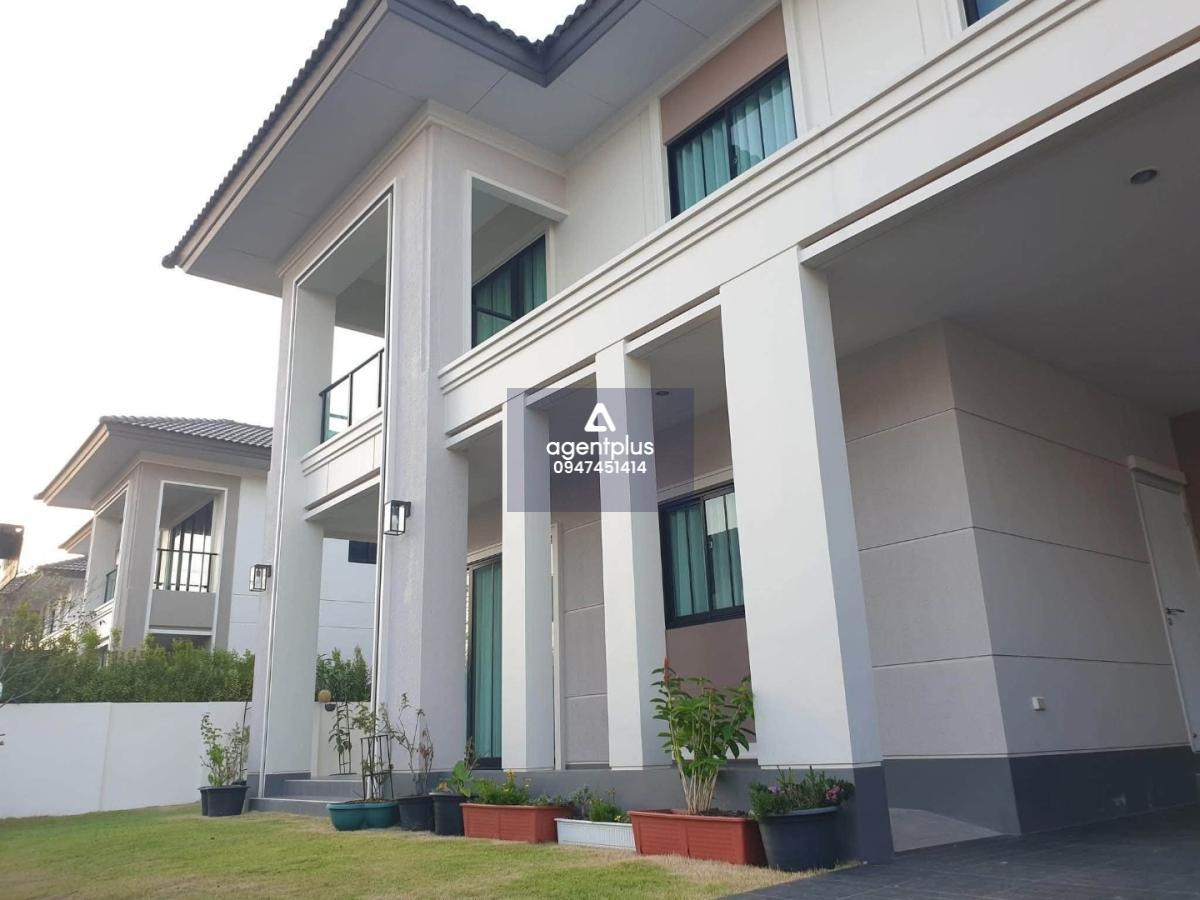 ให้เช่าบ้านเดี่ยว บ้านฉาง ระยอง 3 ห้องนอน เฟอร์นิเจอร์บิ้วท์อินใหม่ เครื่องใช้ไฟฟ้าครบ ใกล้สนามกอล์ฟ