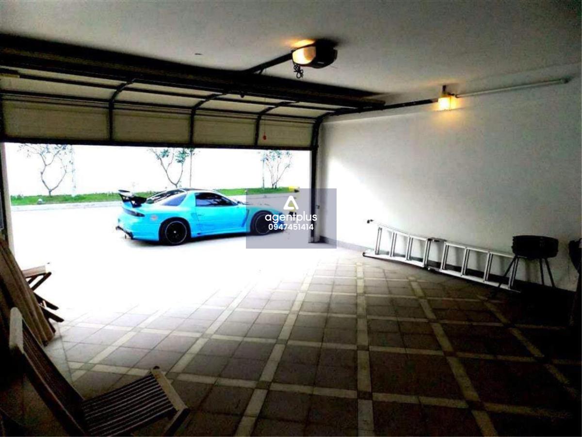 Baan Pool Villa Beautiful Thai Bali style, Na Jomtien, Pattaya,special price Land size 117 sq.wa (468 sq.m) 2 bedrooms 3 bathrooms kitchen living room fully furnished ready to move in 2 parking spaces 24 hour security 7 minutes walk to the beach Plenty of