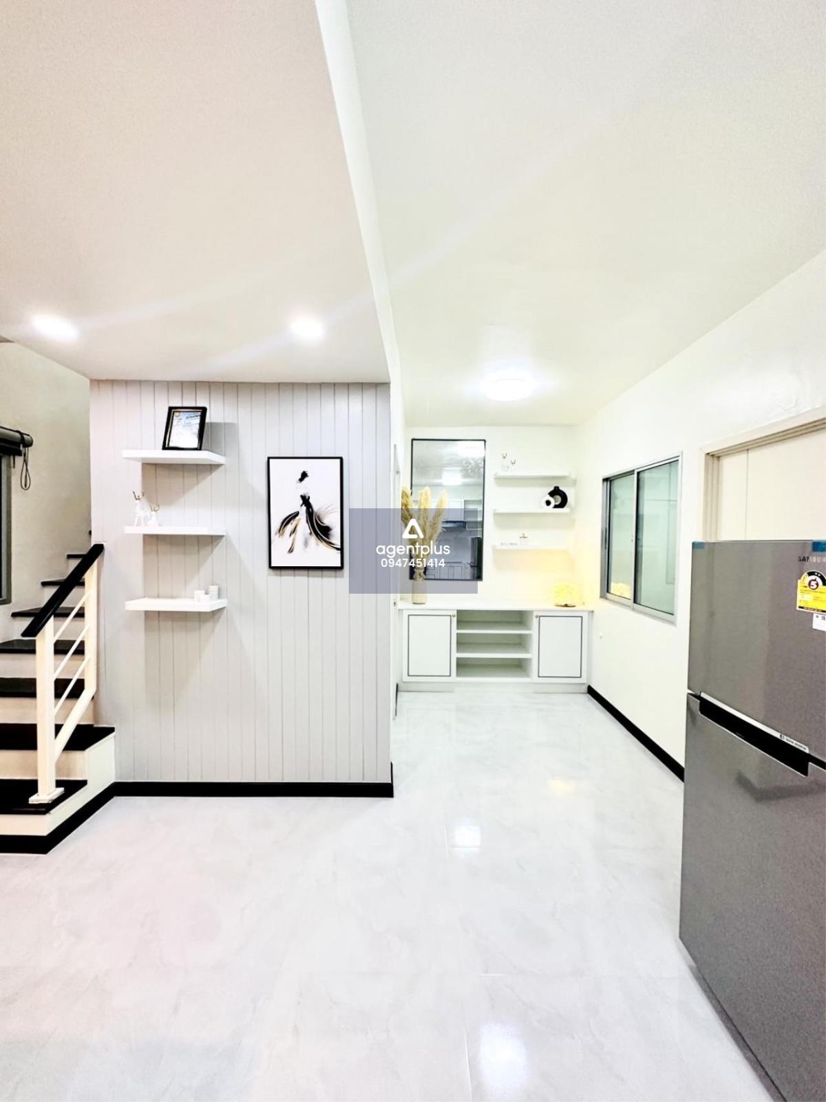 บ้านlสวยในโครงการ เขาน้อย พัทยา ชลบุรี