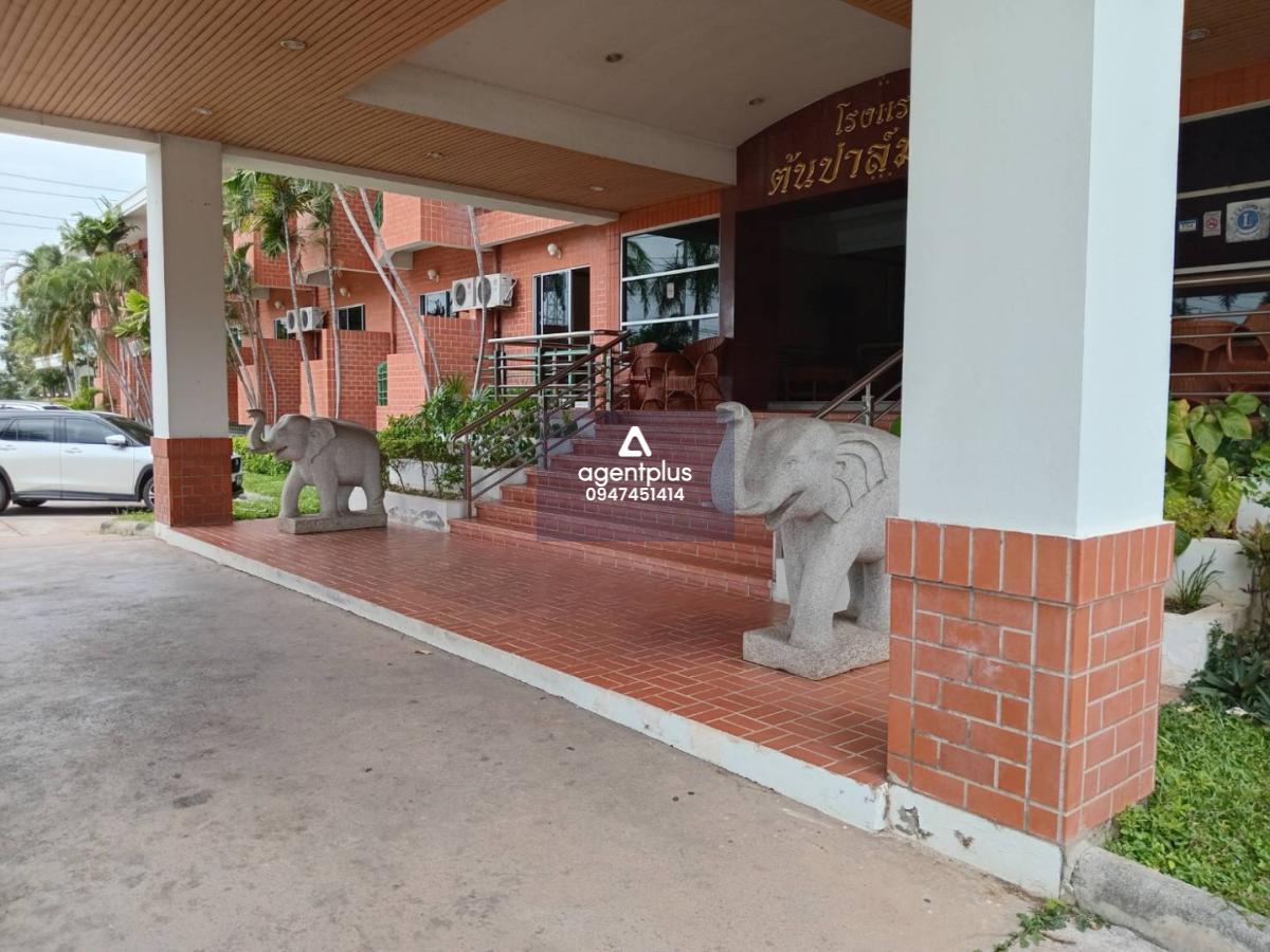 ขายโรงแรม พร้อมเปิดกิจการได้เลย ติดถนน 4 เลน ชัยบาดาล ลพบุรี