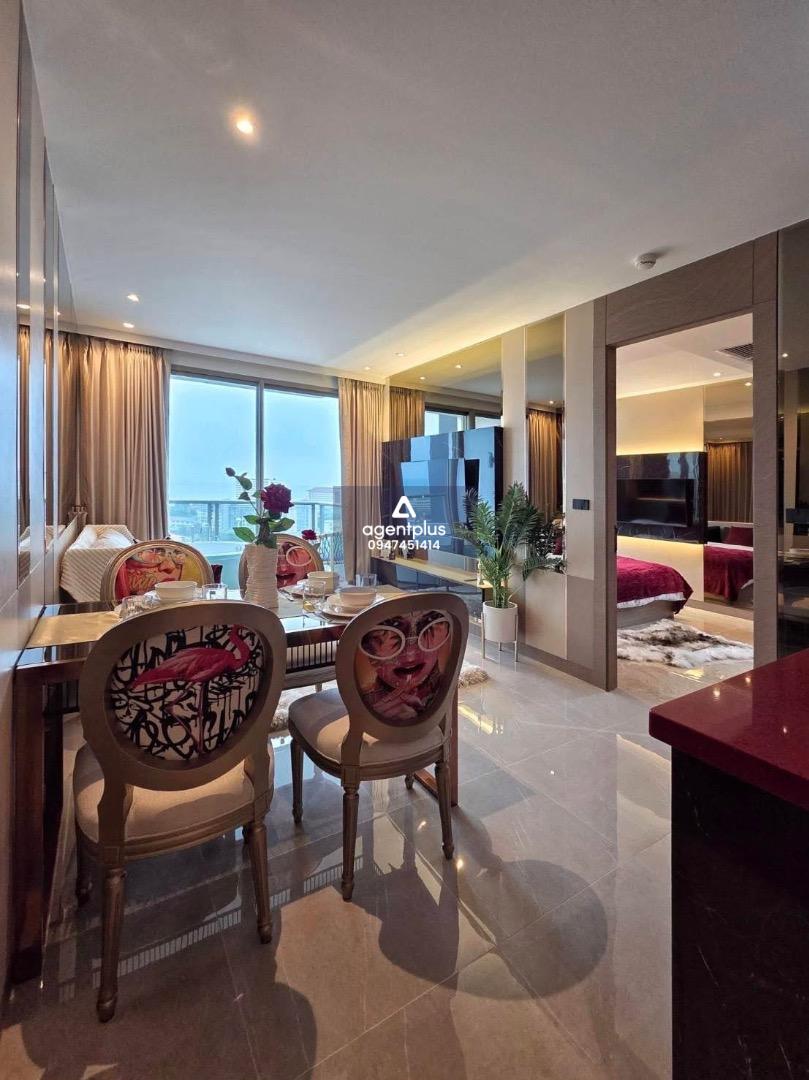 ริเวียร่า โอเชี่ยนไดร์ฟ พัทยา 