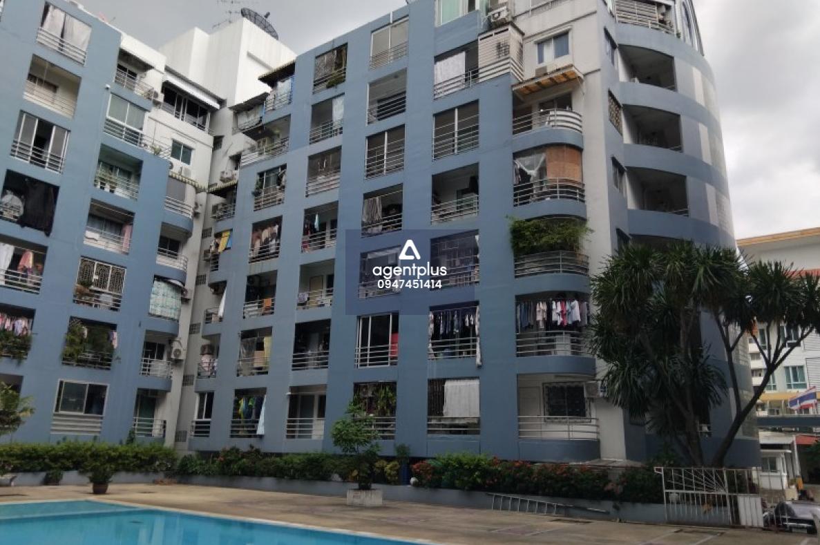 คอนโดมิเนียม รัชดาเพรสทีจ (ลาดพร้าว)