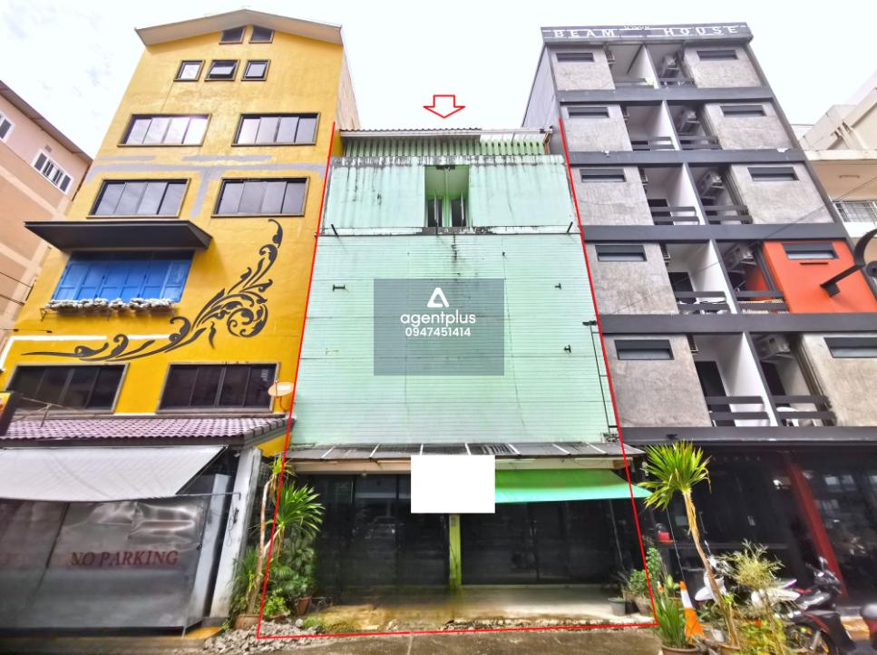 โครงการสุเจริญป่าตอง ภูเก็ต อาคารพาณิชย์ 4 ชั้น 2 คูหา ทำเลศักยภาพ เดินทางสะดวก รายล้อมด้วยสิ่งอำนวยความสะดวก เหมาะแก่การอยู่อาศัยหรือลงทุนเพื่อทำการค้า