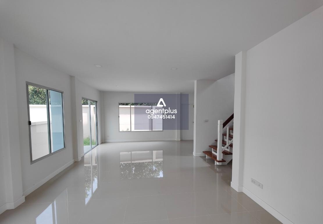 ขายบ้านแฝด 2 ชั้น ทำเลดี เดินทางสะดวก โครงการบ้านมณีรินทร์ พาร์ค 2 เมืองปทุมธานี ปรับปรุงใหม่