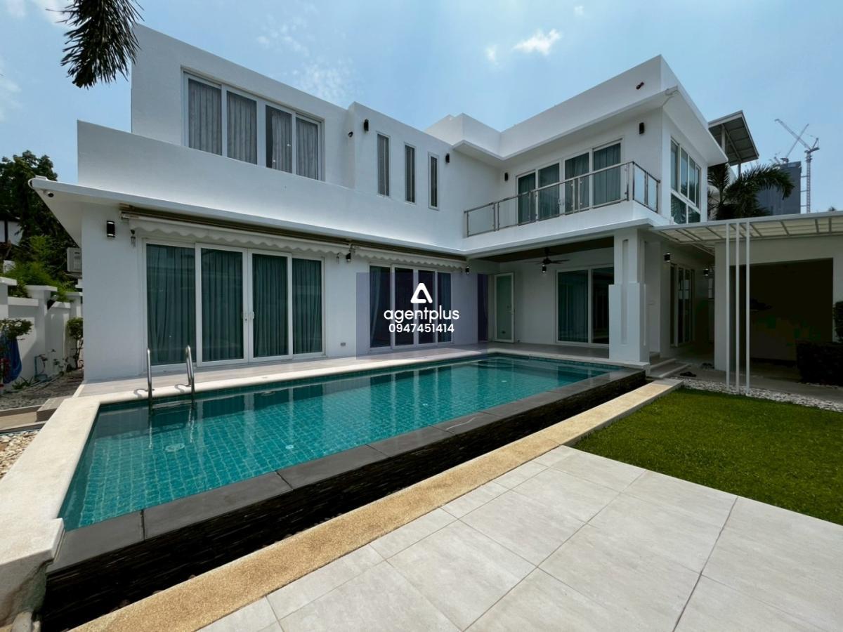 ขายพูลวิลล่าสุดหรู ใจกลางจอมเทียน – Palm Oasis Villas